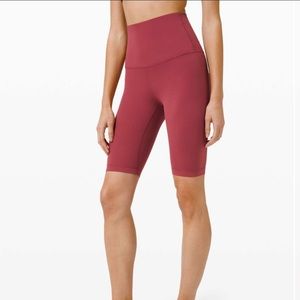Lululemon Align Super High Rise Short 10”
